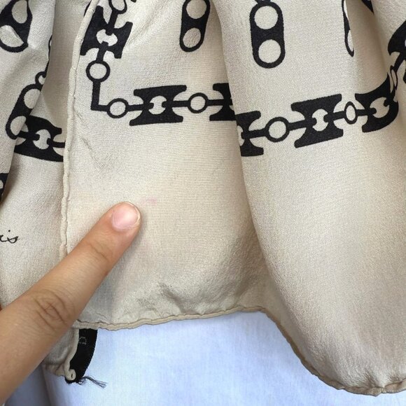 Vintage La Belle Creole Paris Silk Scarf Beige Black Chain Print 42inx10in Glam - Picture 5 of 11